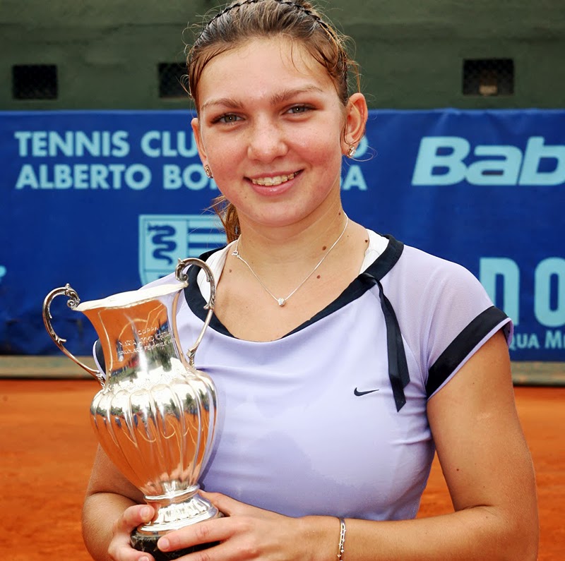 Simona Halep va încheia anul pe locul 11 în lume, indiferent de rezultatul din finala de azi